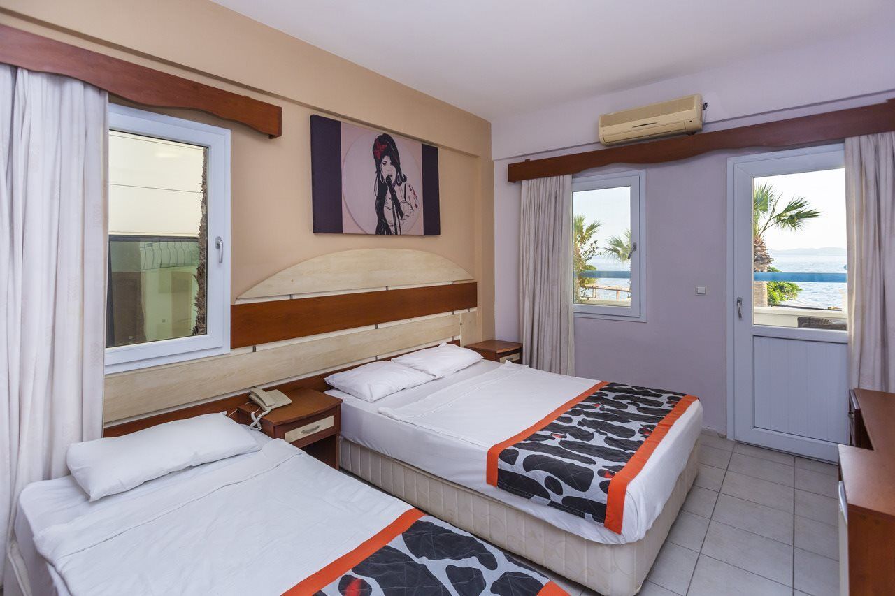Maxsea Beach Hotel Тургутрейс Екстериор снимка